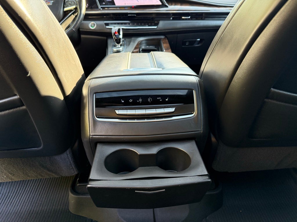 2021 Cadillac Escalade ESV Sport Platinum PANO MOONROOF / 4x4 / CLEAN CARFAX