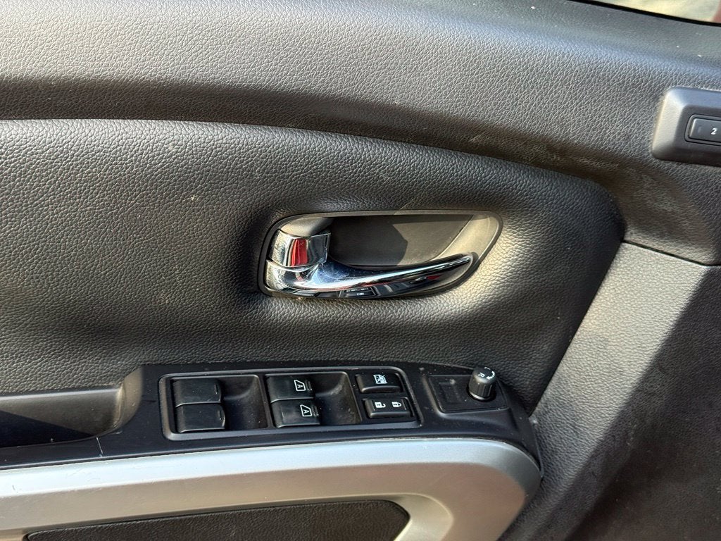 2017 Nissan Titan PRO-4X - 4WD / LEATHER