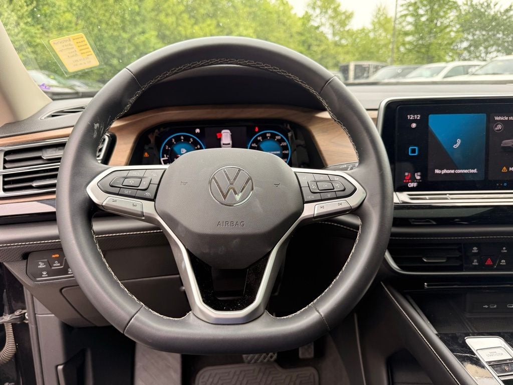 2024 Volkswagen Atlas 2.0T SE w/Technology