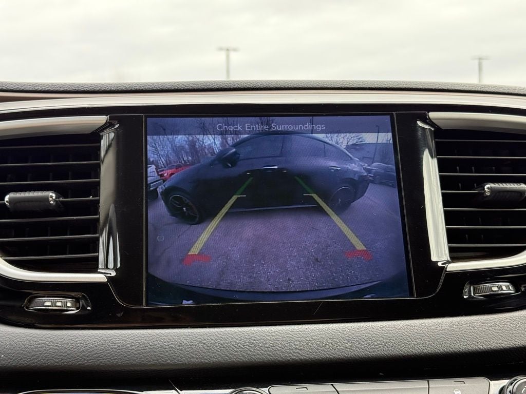 2017 Chrysler Pacifica Touring L LOW PRICED VAN!