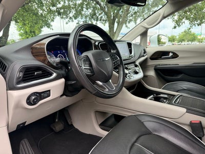 2022 Chrysler Pacifica Limited