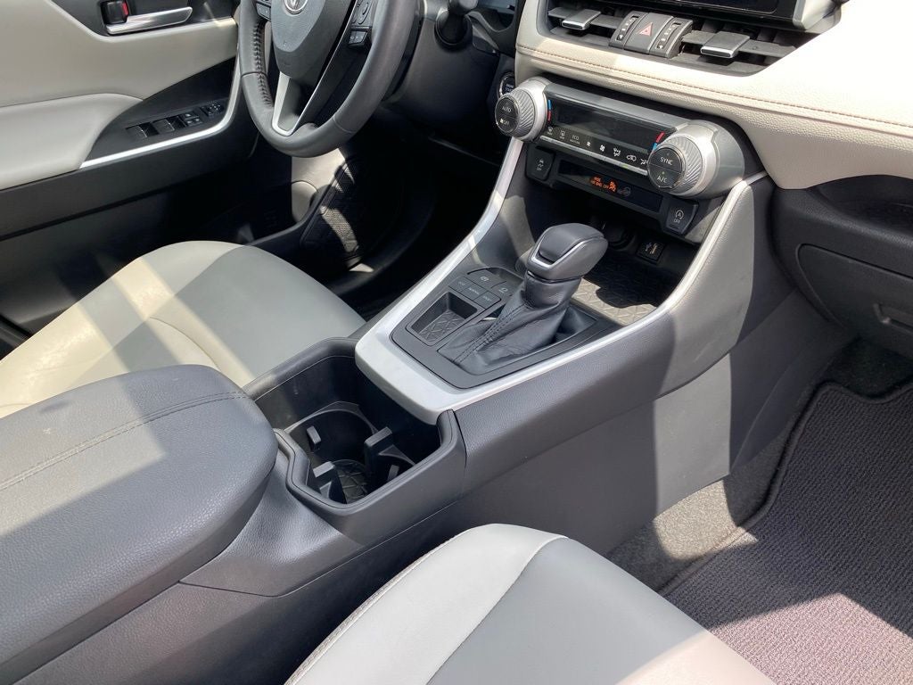 2023 Toyota RAV4 XLE Premium CLEAN CARFAX
