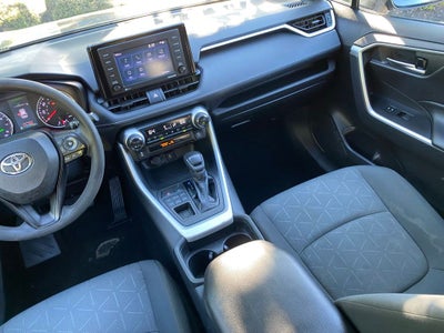 2021 Toyota RAV4 XLE APPLE CAR PLAY