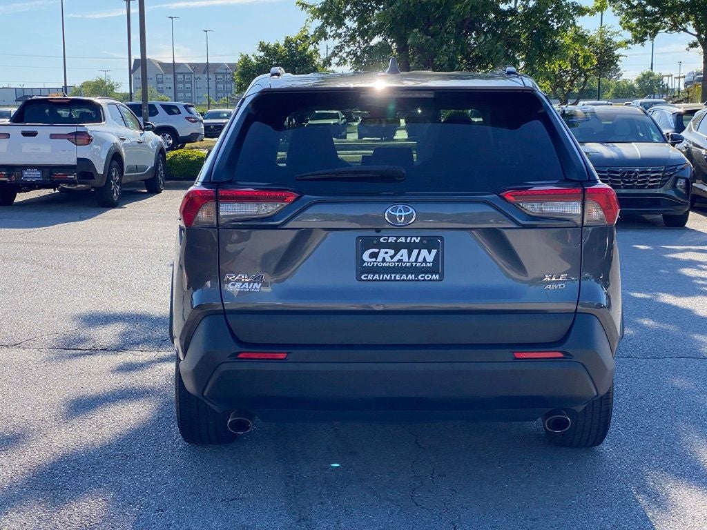 2021 Toyota RAV4 XLE APPLE CAR PLAY