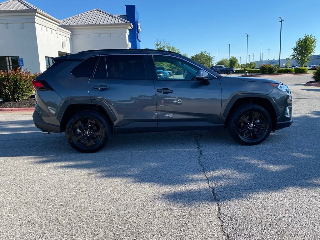2021 Toyota RAV4 XLE APPLE CAR PLAY
