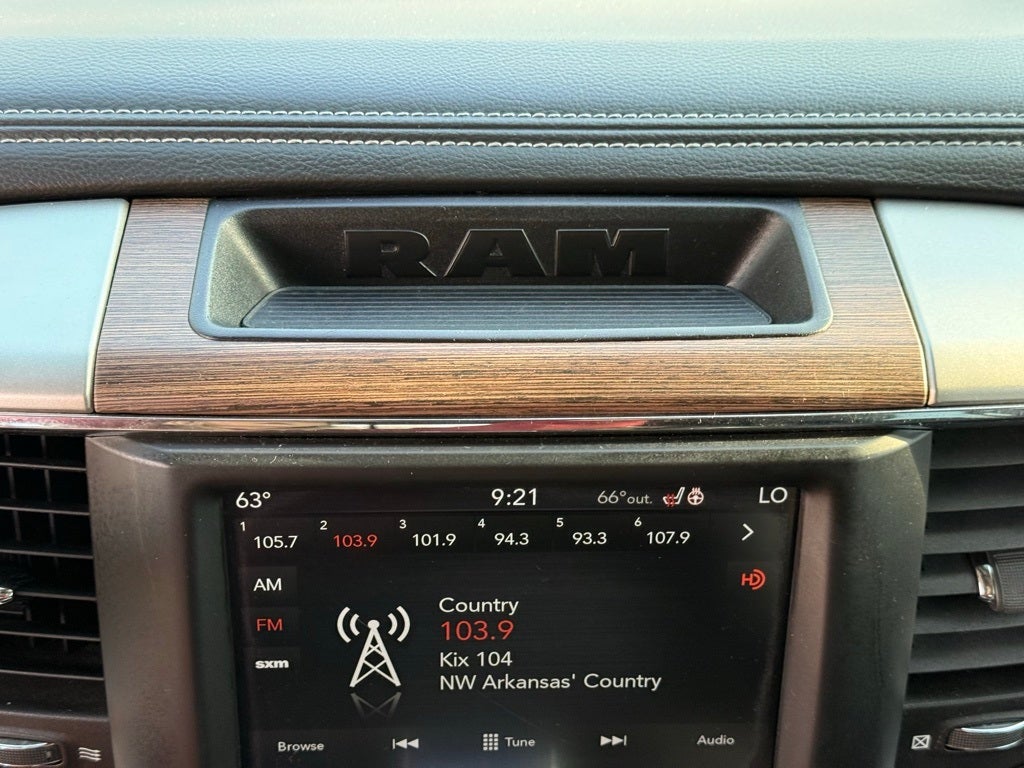 2018 RAM 3500 Laramie BIG LIFT ENERGY