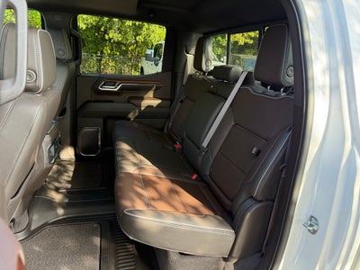 2023 GMC Sierra 1500 Denali V8 / 4x4 / 1-OWNER CLEAN CARFAX