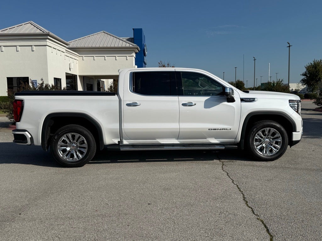 2023 GMC Sierra 1500 Denali V8 / 4x4 / 1-OWNER CLEAN CARFAX