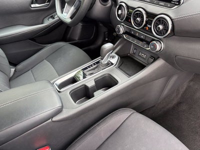 2025 Nissan Sentra SV - CLEAN CARFAX / ONE OWNER