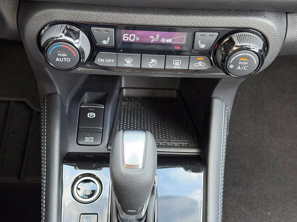 2024 Nissan Kicks SR - CLEAN CARFAX