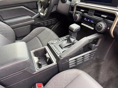 2024 Toyota Tacoma SR5 - CLEAN CARFAX / ONE OWNER