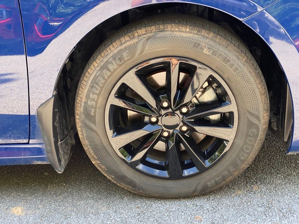 2025 Toyota Camry LE CONVENIENCE PKG