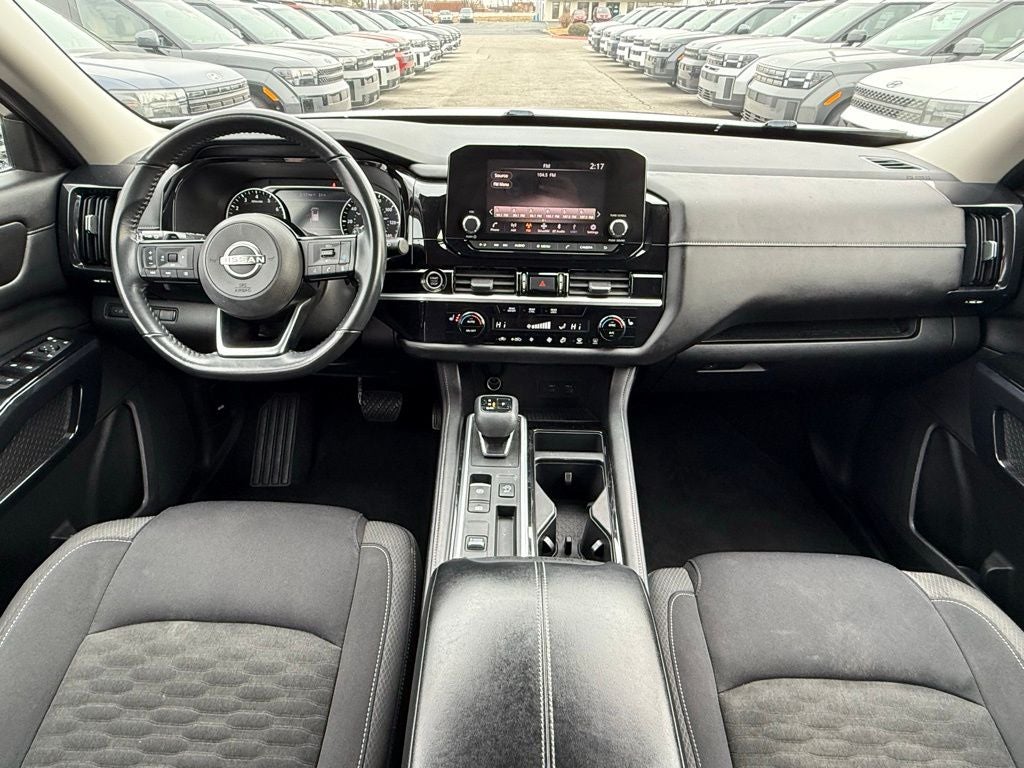 2022 Nissan Pathfinder SV 3 ROW SUV