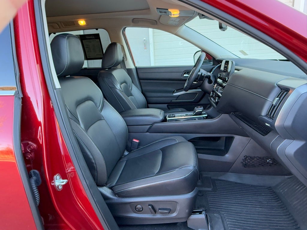 2024 Nissan Pathfinder SL NAVIGATION