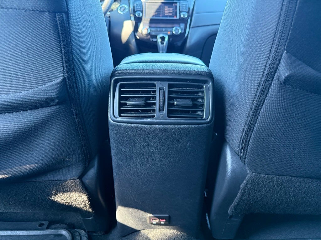 2019 Nissan Rogue Hybrid SV