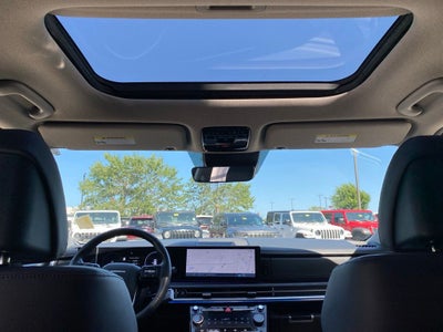 2024 Hyundai Santa Fe Limited LOW MILES