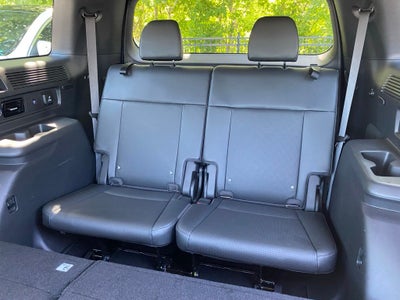 2024 Hyundai Santa Fe Limited LOW MILES