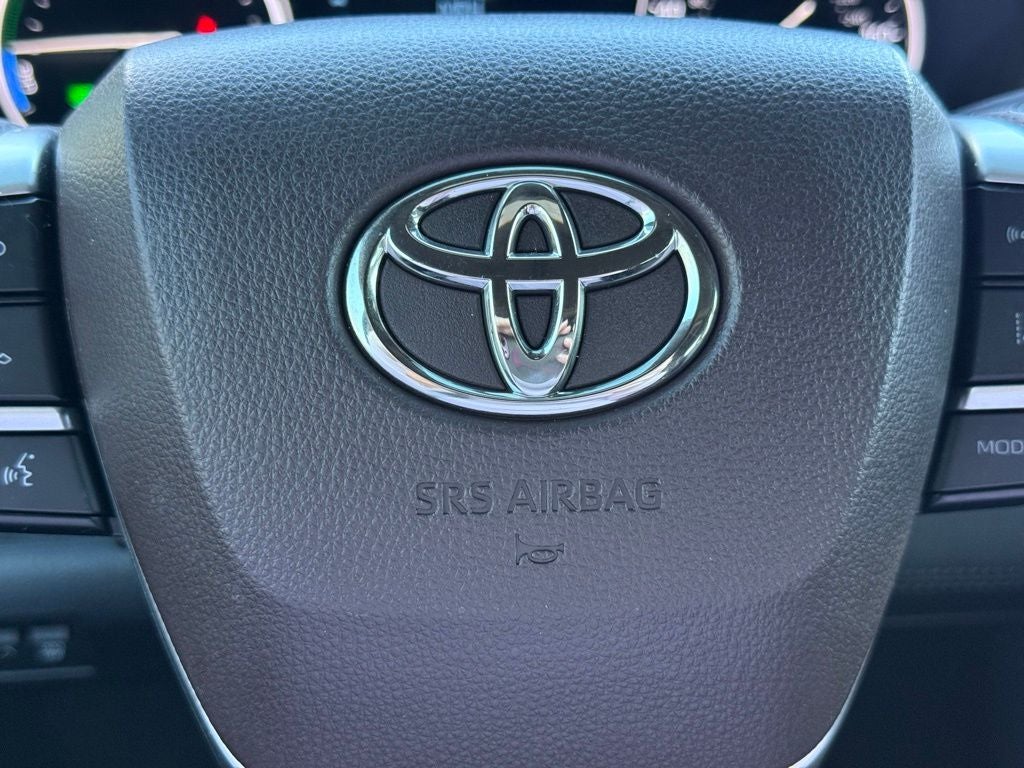 2024 Toyota Sienna Platinum 7 Passenger