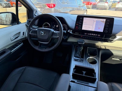 2024 Toyota Sienna Platinum 7 Passenger
