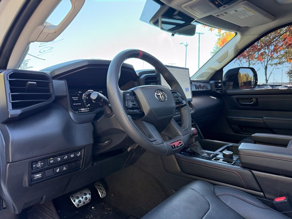 2023 Toyota Tundra Hybrid TRD Pro - 4WD / PANORAMIC SUNROOF