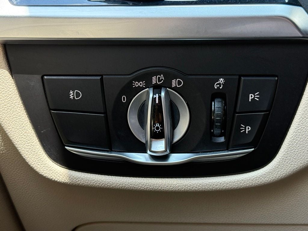 2020 BMW X3 xDrive30i - AWD / PANORAMIC SUNROOF