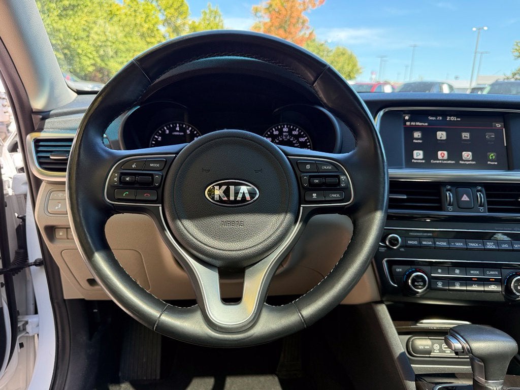 2017 Kia Optima EX - PANORAMIC SUNROOF / CLEAN CARFAX