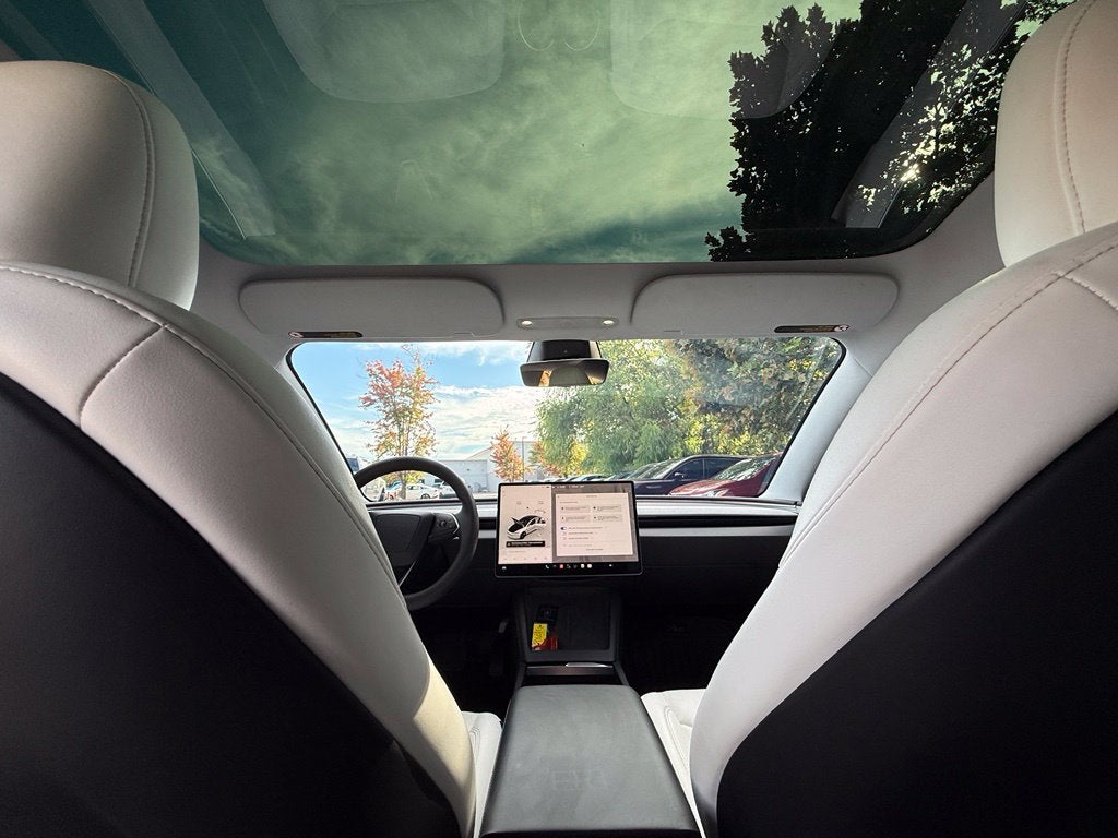 2025 Tesla Model 3 Long Range - CARFAX ONE OWNER