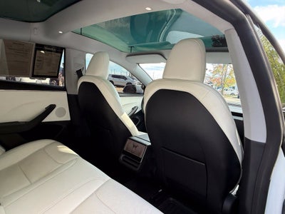 2025 Tesla Model 3 Long Range - CARFAX ONE OWNER