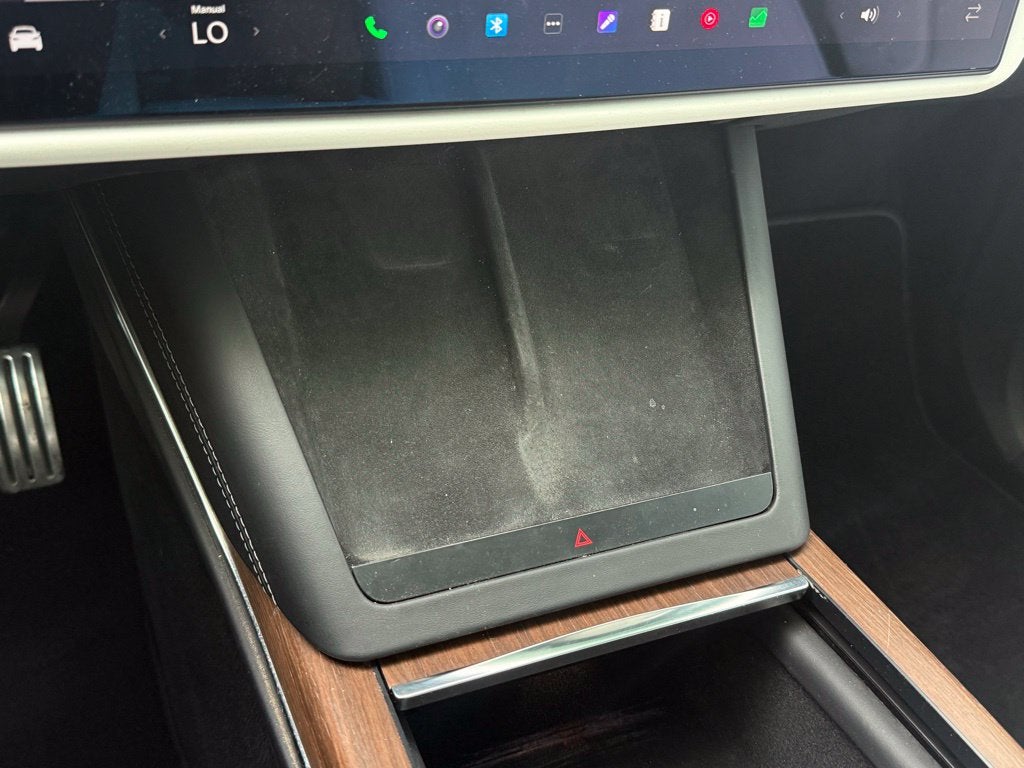 2022 Tesla Model X Base