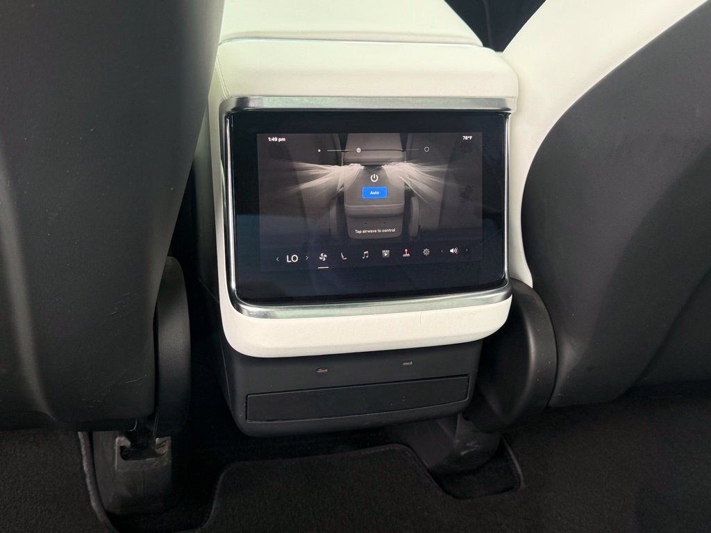 2022 Tesla Model X Base