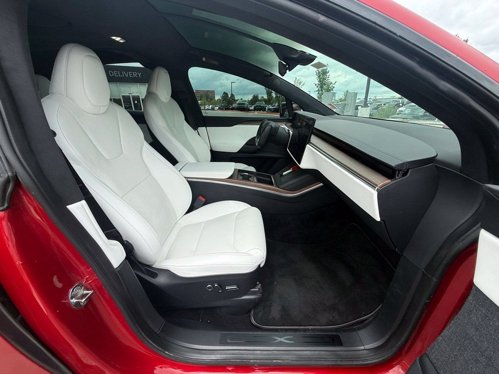 2022 Tesla Model X Base