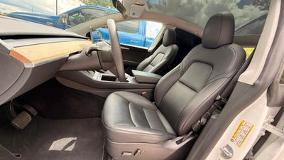 2024 Tesla Model Y Long Range CLEAN CARFAX