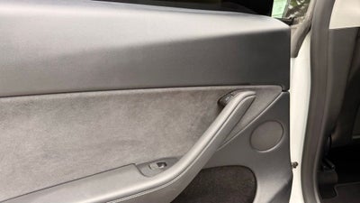 2024 Tesla Model Y Long Range CLEAN CARFAX