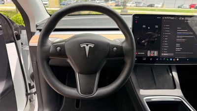 2024 Tesla Model Y Long Range CLEAN CARFAX