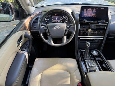2022 INFINITI QX80 Premium Select
