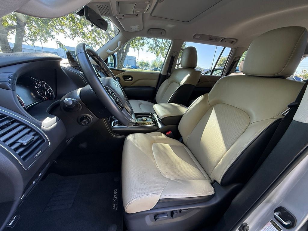 2022 INFINITI QX80 Premium Select