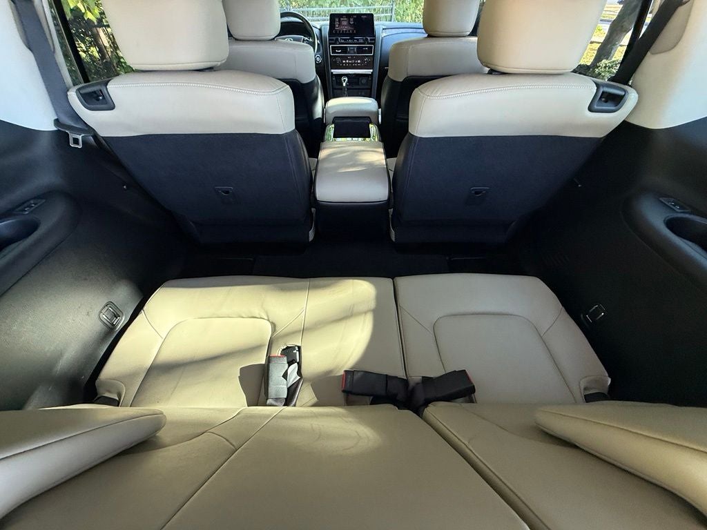 2022 INFINITI QX80 Premium Select