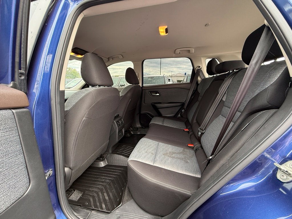2023 Nissan Rogue SV - AWD / CLEAN CARFAX
