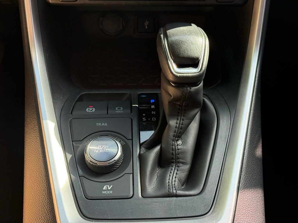 2022 Toyota RAV4 Hybrid Limited