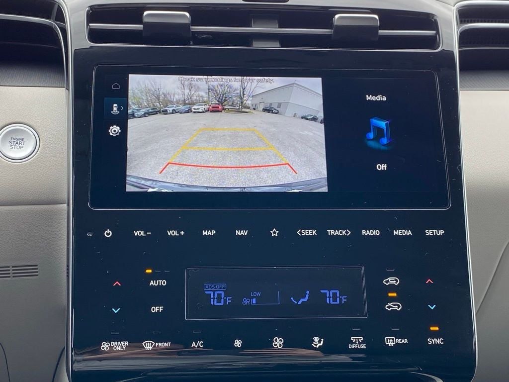 2024 Hyundai Tucson Hybrid Blue Apple CarPlay / Android Auto / Tow Hitch / Heated