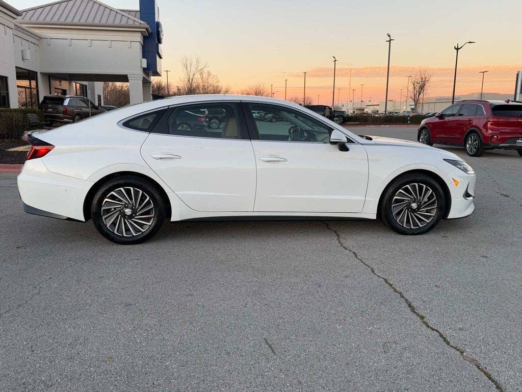 2023 Hyundai Sonata Hybrid Limited