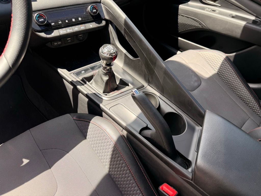 2022 Hyundai Elantra N Line