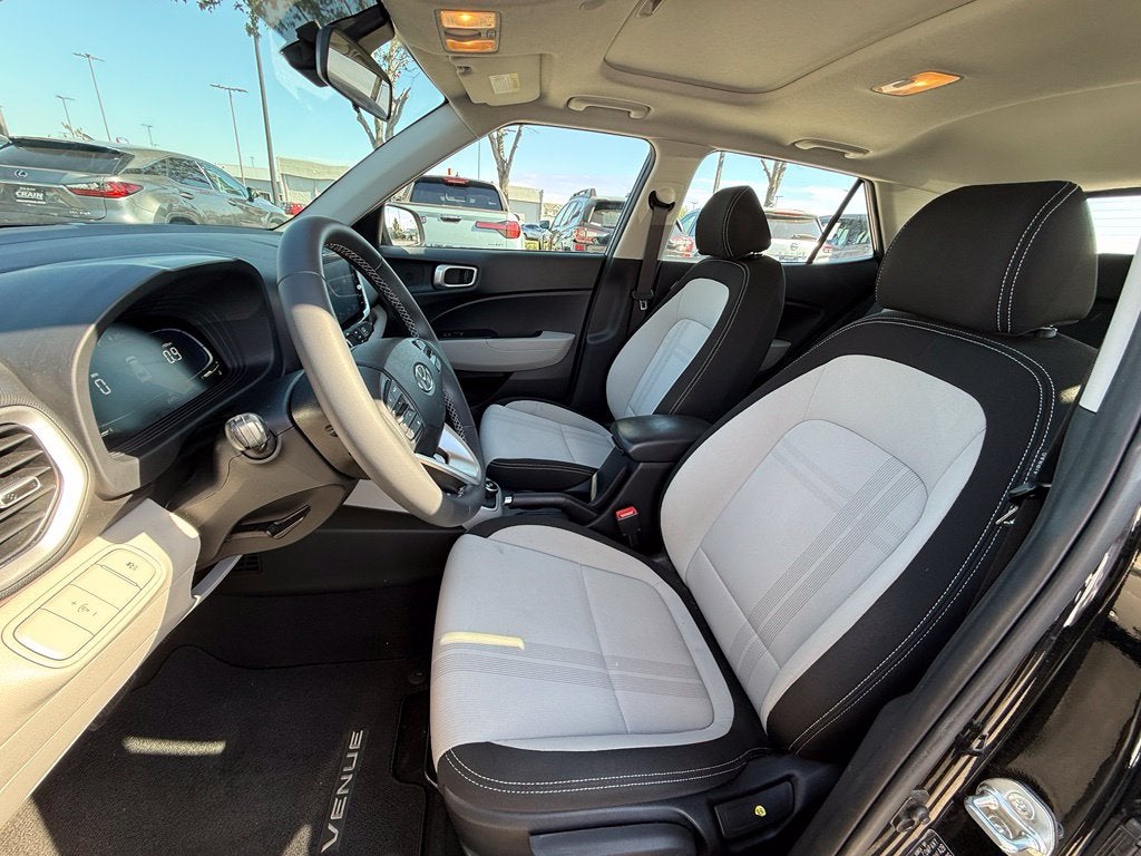 2024 Hyundai Venue SEL