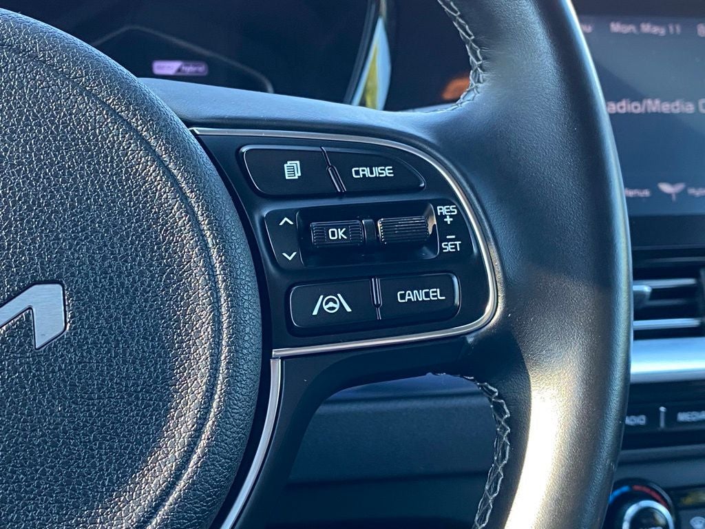 2022 Kia Niro LXS