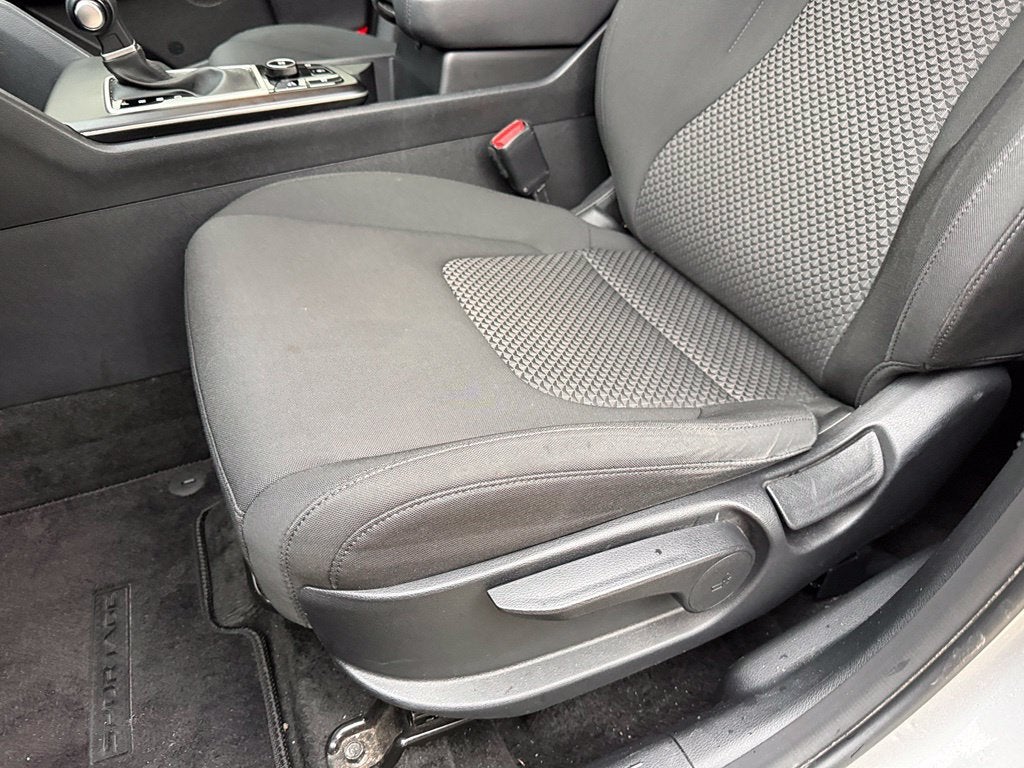 2025 Kia Sportage LX - CLEAN CARFAX / ONE OWNER