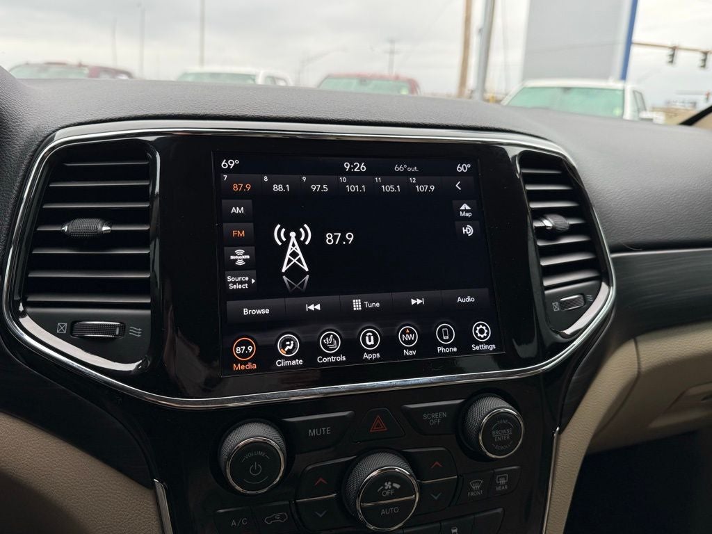 2022 Jeep Grand Cherokee WK Laredo E