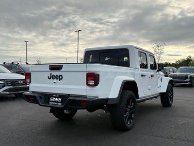 2025 Jeep Gladiator Nighthawk