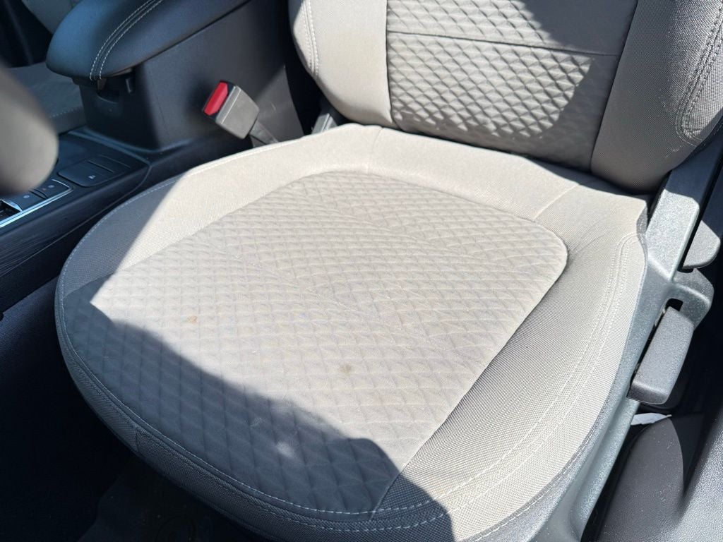 2022 Ford Escape Hybrid SE