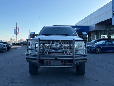 2018 Ford F-350SD Lariat Hard loaded!!