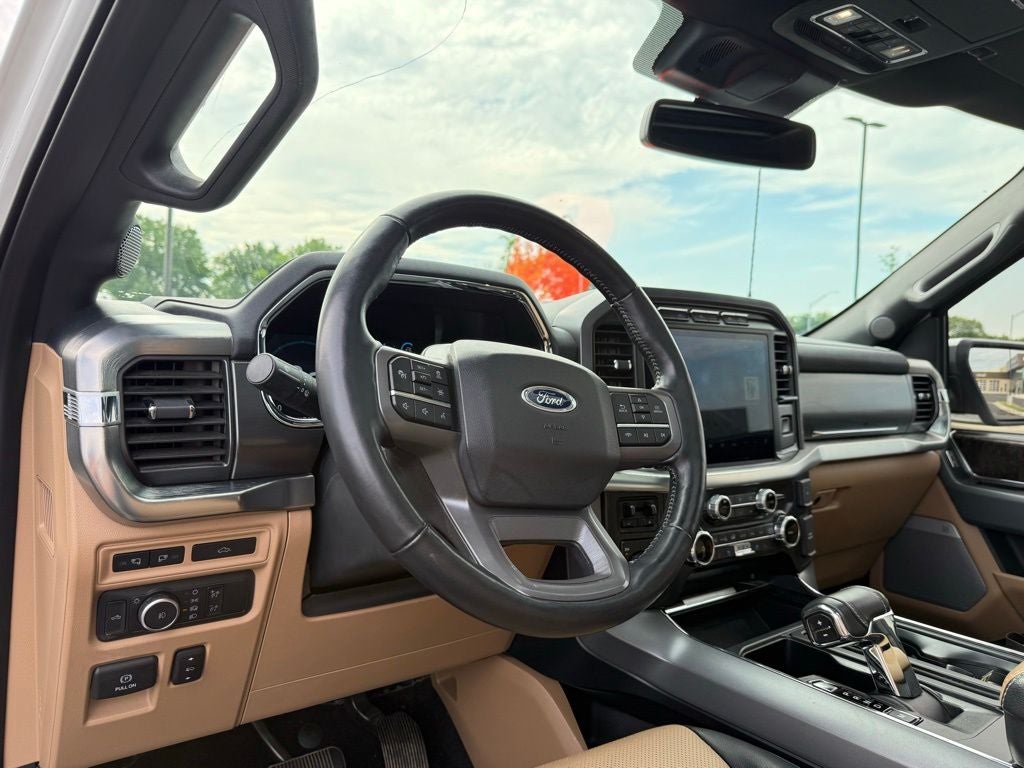 2022 Ford F-150 Lariat EQUIPMENT GROUP 502A